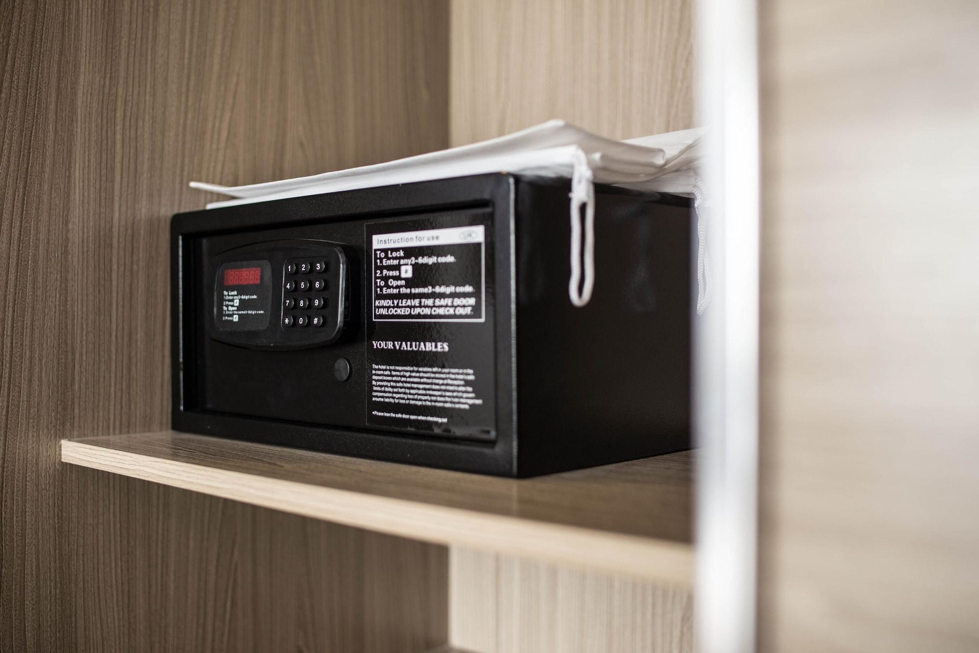 Valero Grand Suites By Swiss-Belhotel Макати Экстерьер фото