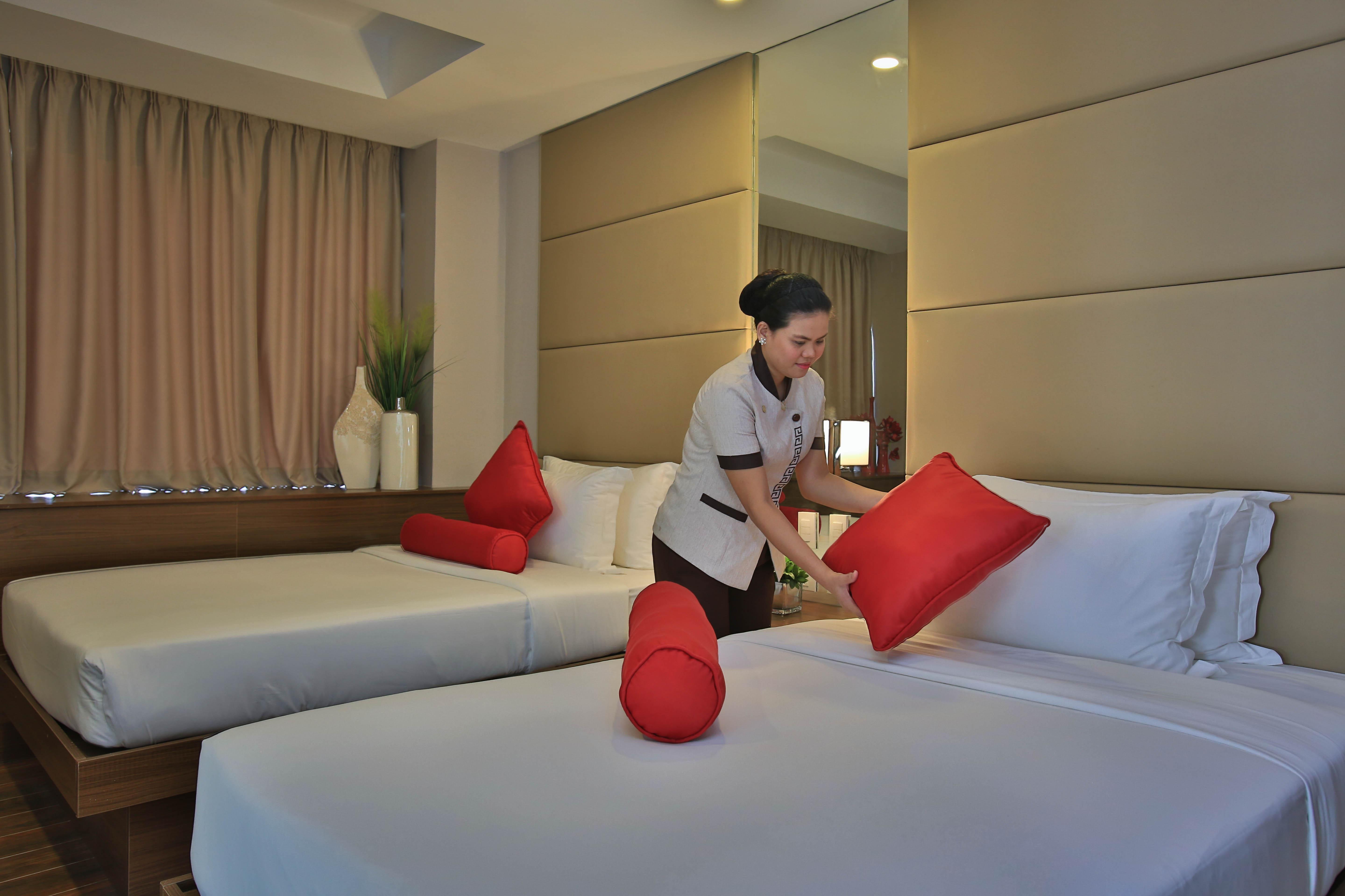 Valero Grand Suites By Swiss-Belhotel Макати Экстерьер фото