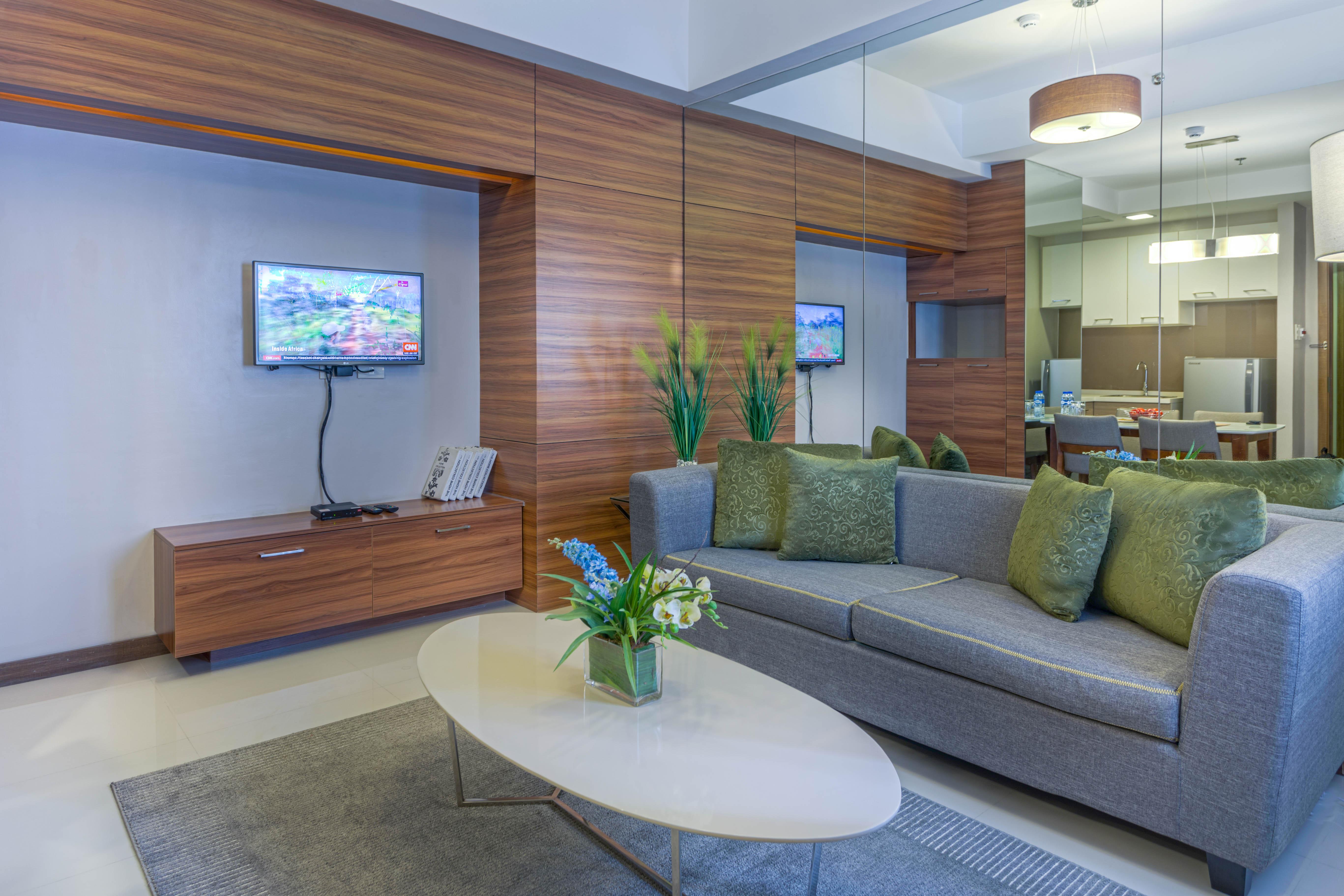 Valero Grand Suites By Swiss-Belhotel Макати Экстерьер фото