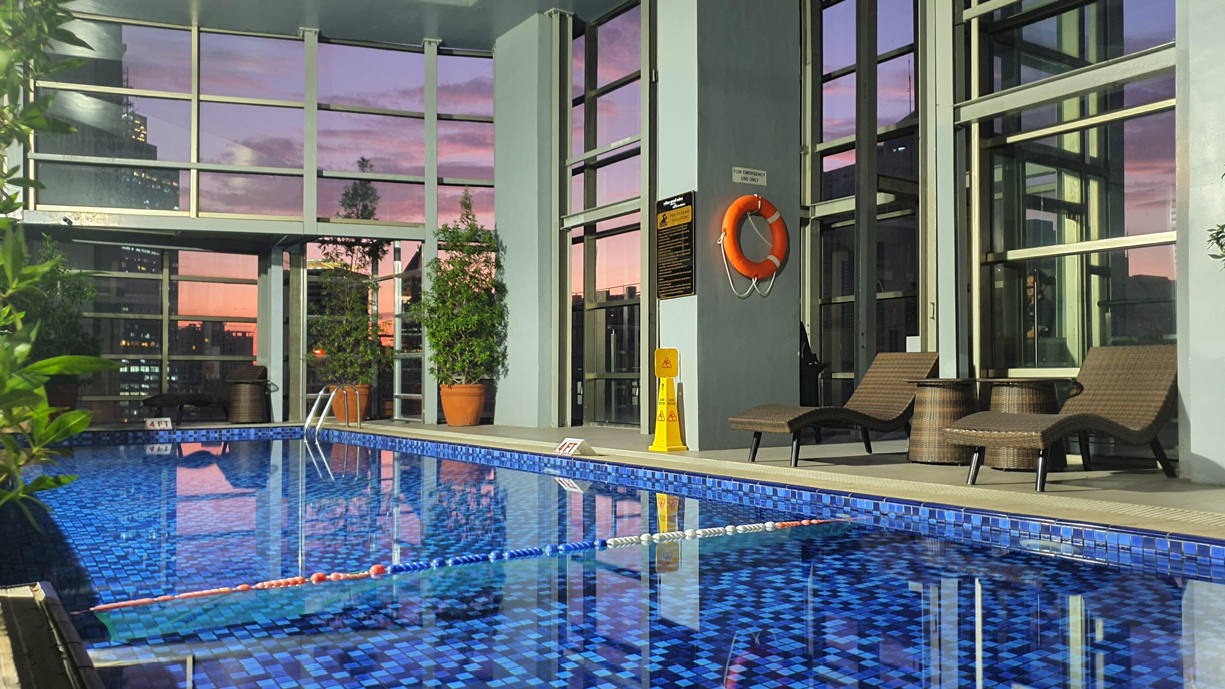 Valero Grand Suites By Swiss-Belhotel Макати Экстерьер фото